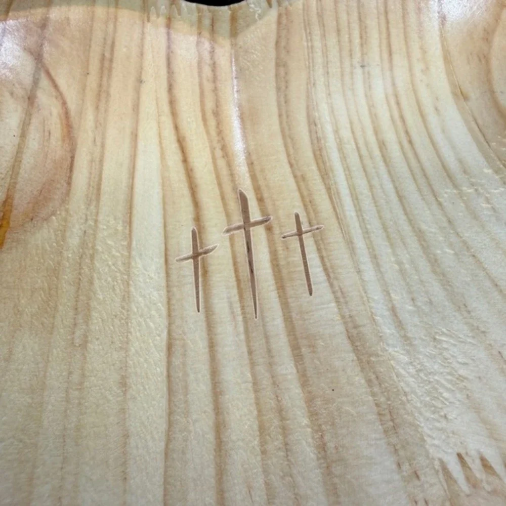 Handcrafted Heart Shaped Wooden Prayer Bowl with Engraved Crosses and Rim‎ Text